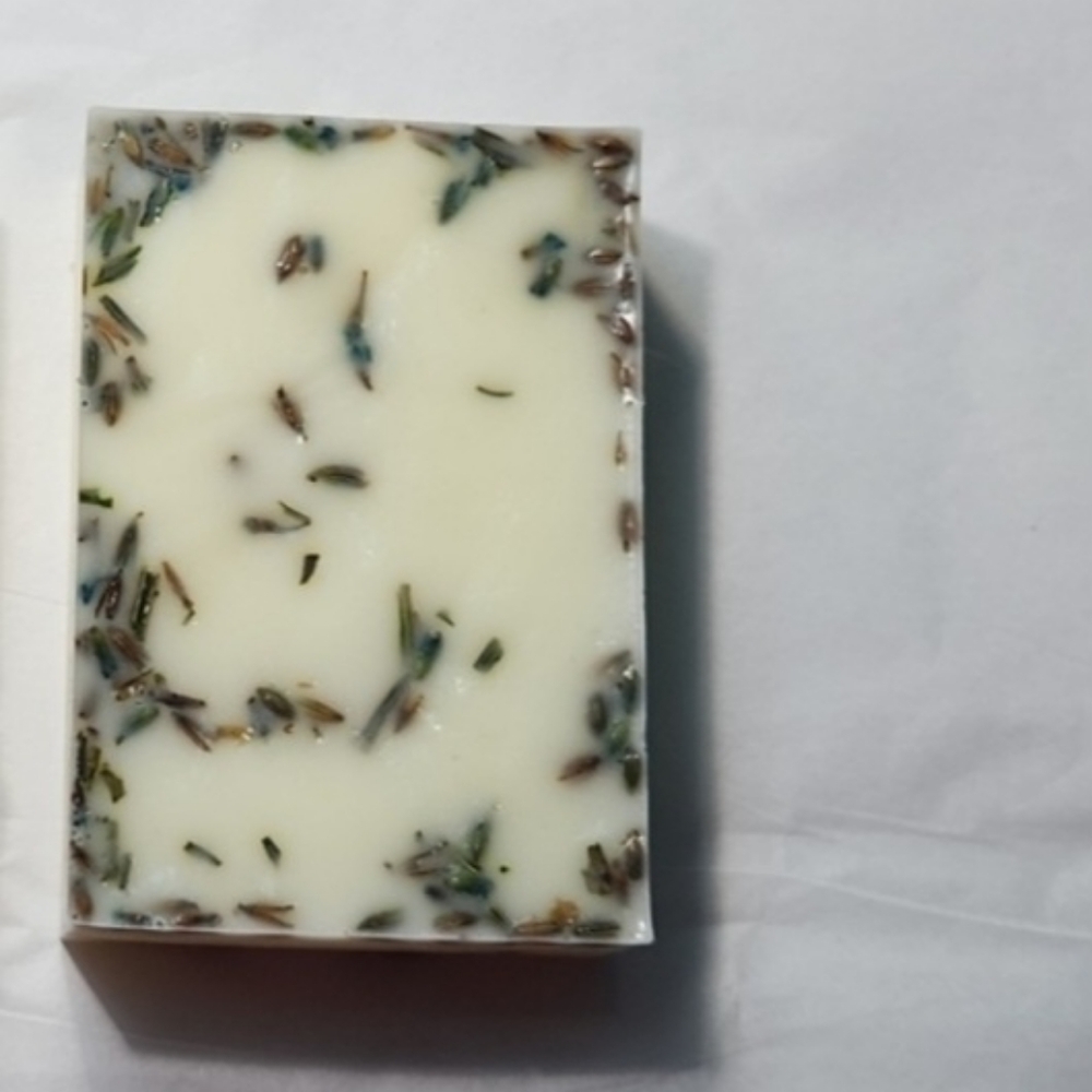 LAST 1❤️Hand Crafted Lavender Lemonade Shea Butter Soap 4oz. Bar - Picture 2 of 3